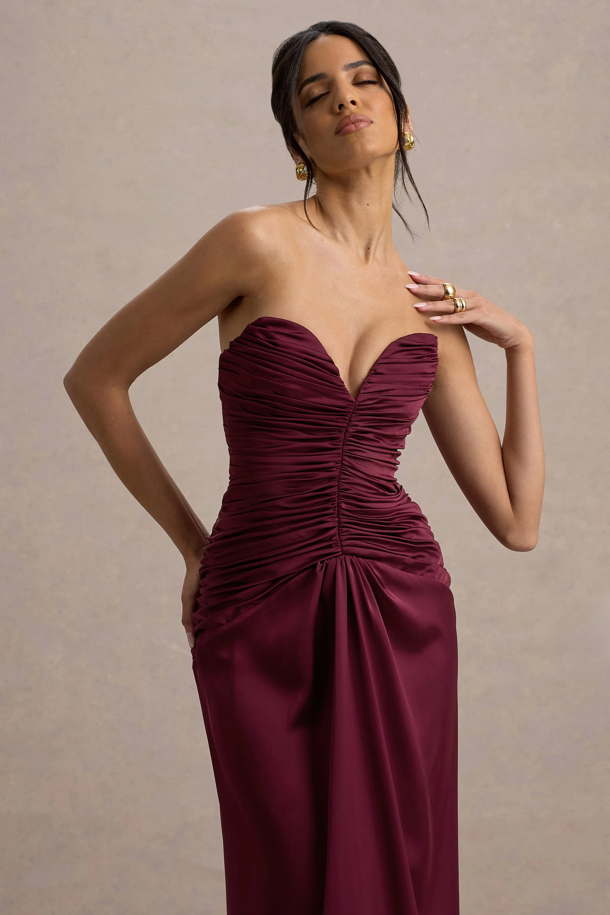Desirie | Burgundy Satin Sweetheart Gathered Maxi Dress - Image 3