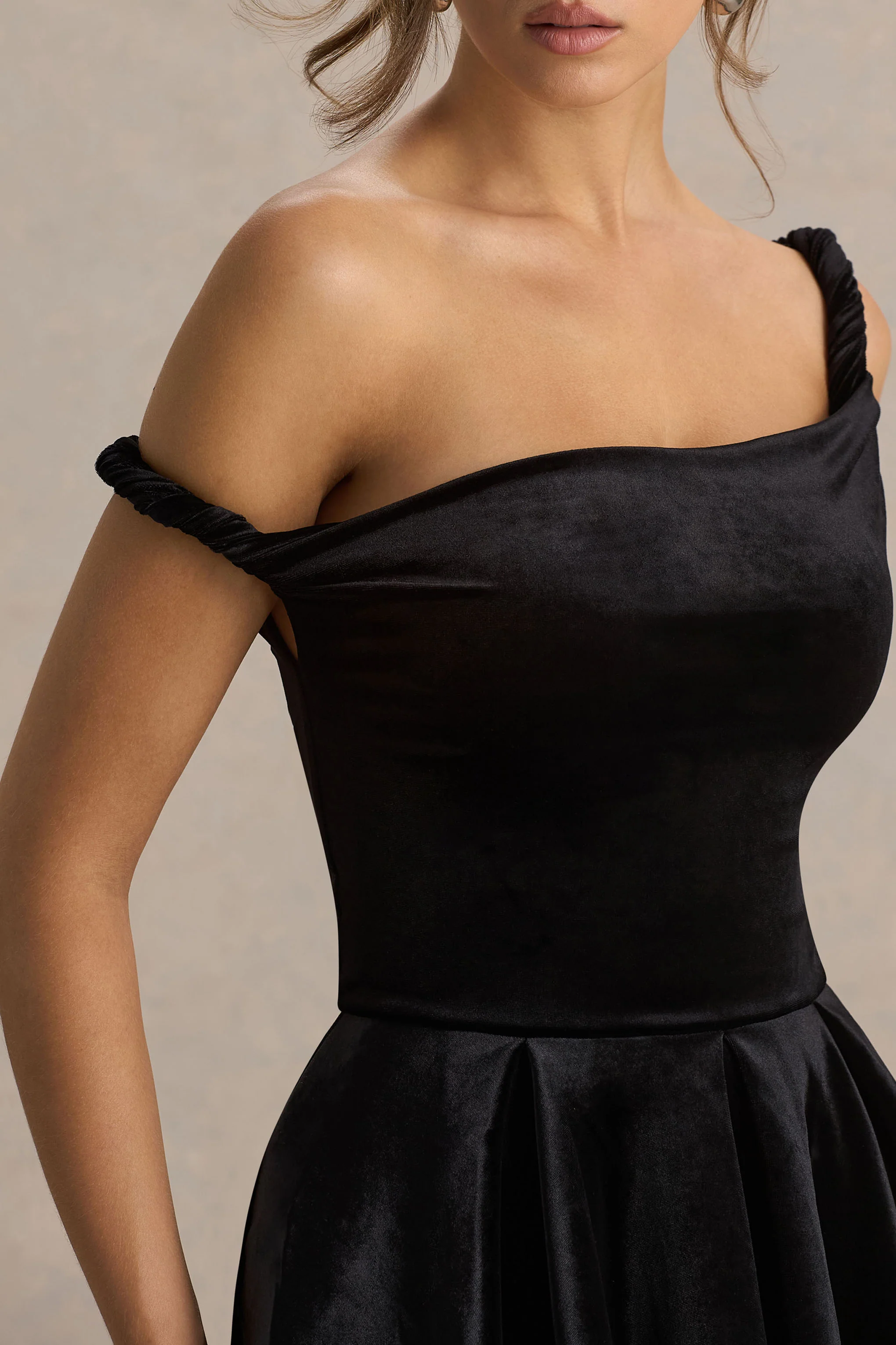 Leticia | Black Asymmetric-Neck Velvet Mini Dress With Twist-Sleeve - Image 3